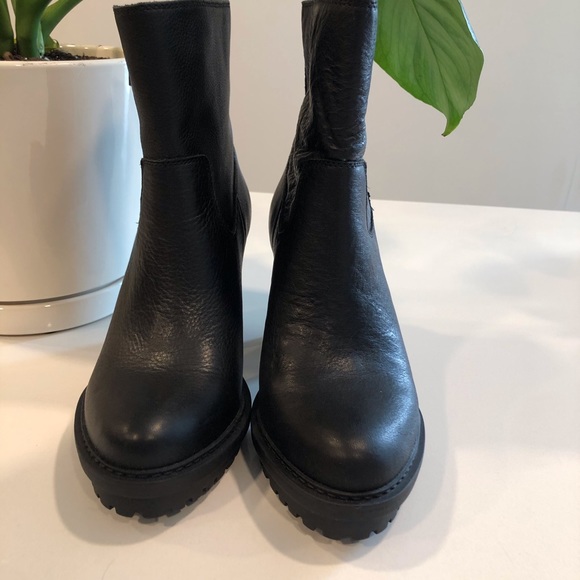 SOLD - Picture 5 of 6